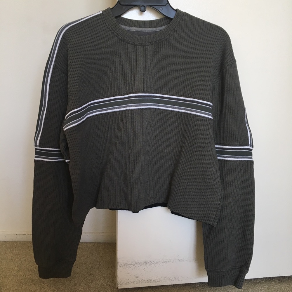 ❌SOLD❌Dark green sweater